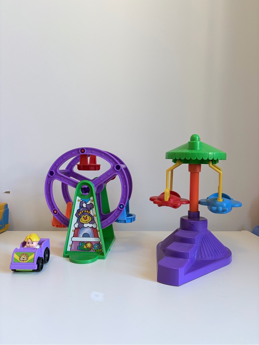 Fisher-Price Purple and Green Carnival Ride Playset 1993 with Wheelie